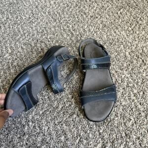 SAS Women's Nudu Sandals 8 W Blue Adjustable Comfort Casual Summer